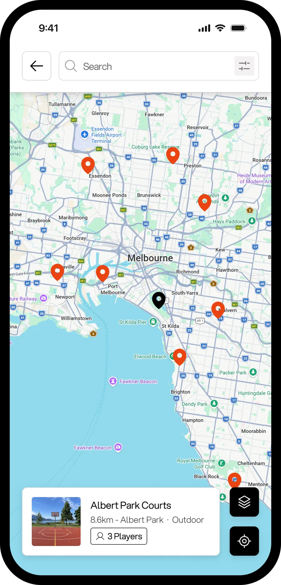 Court discovery map showing nearby basketball courts with activity indicators